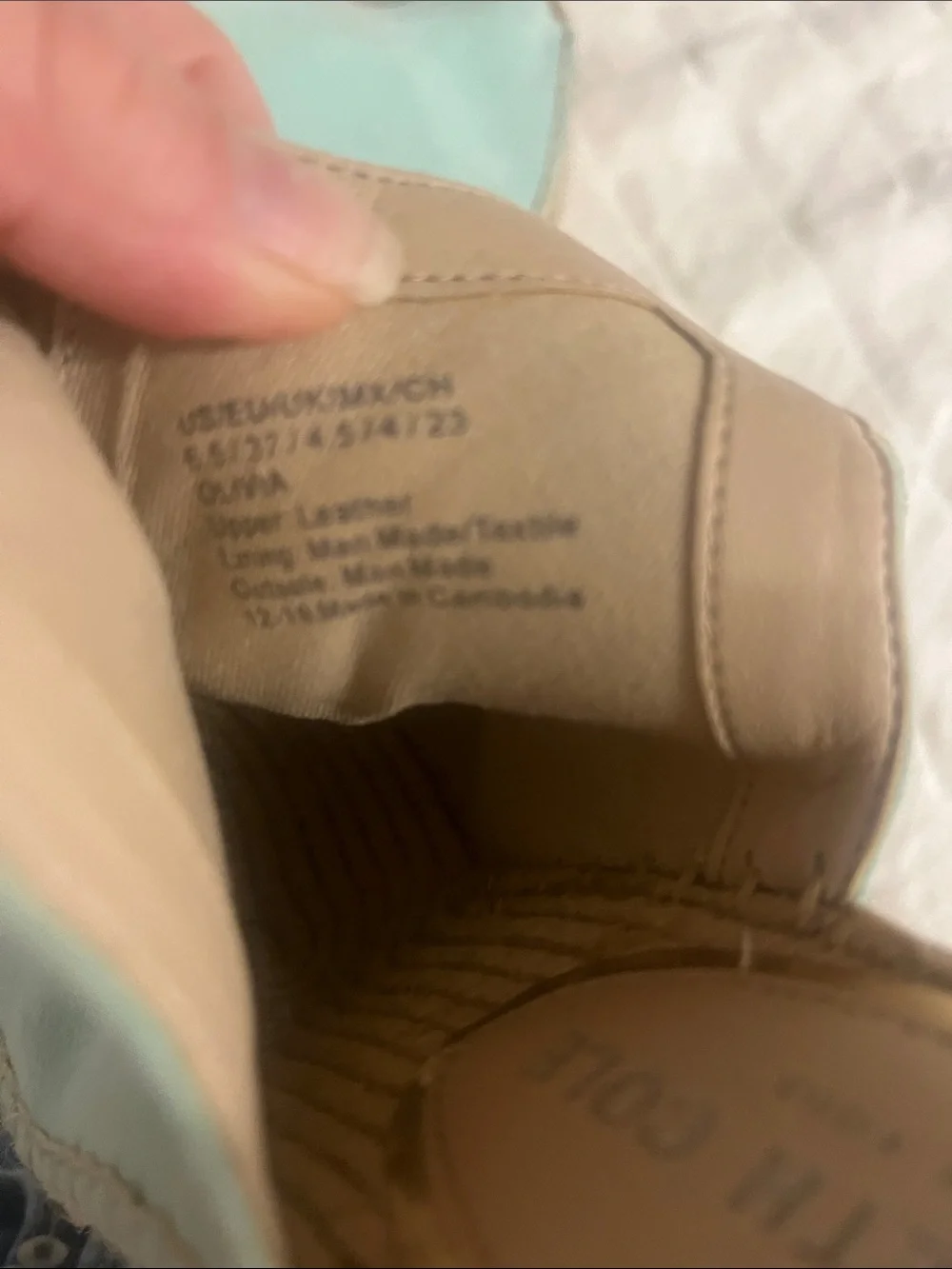 Kenneth Cole soft pastel